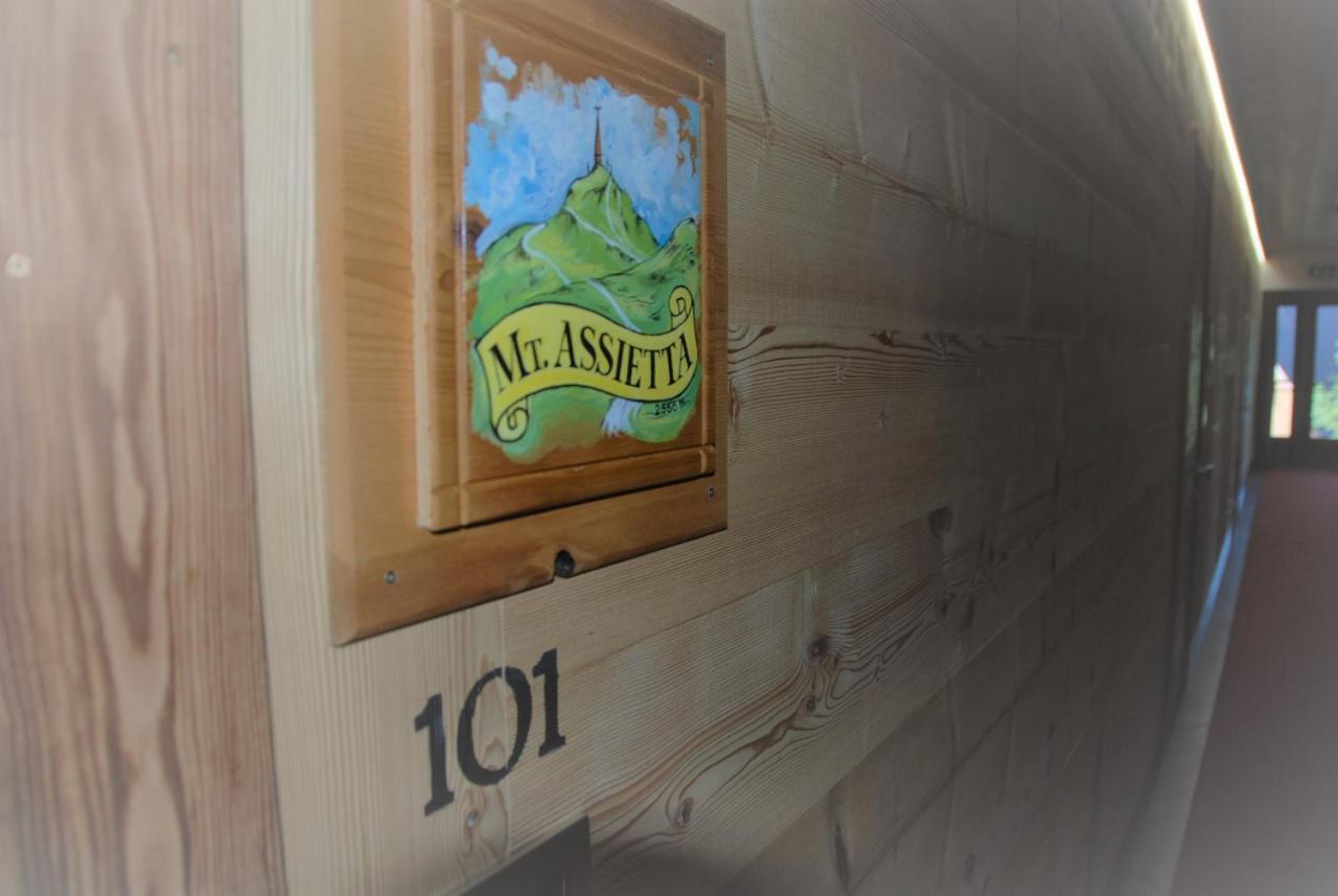 Chalet Allemand Oulx エクステリア 写真