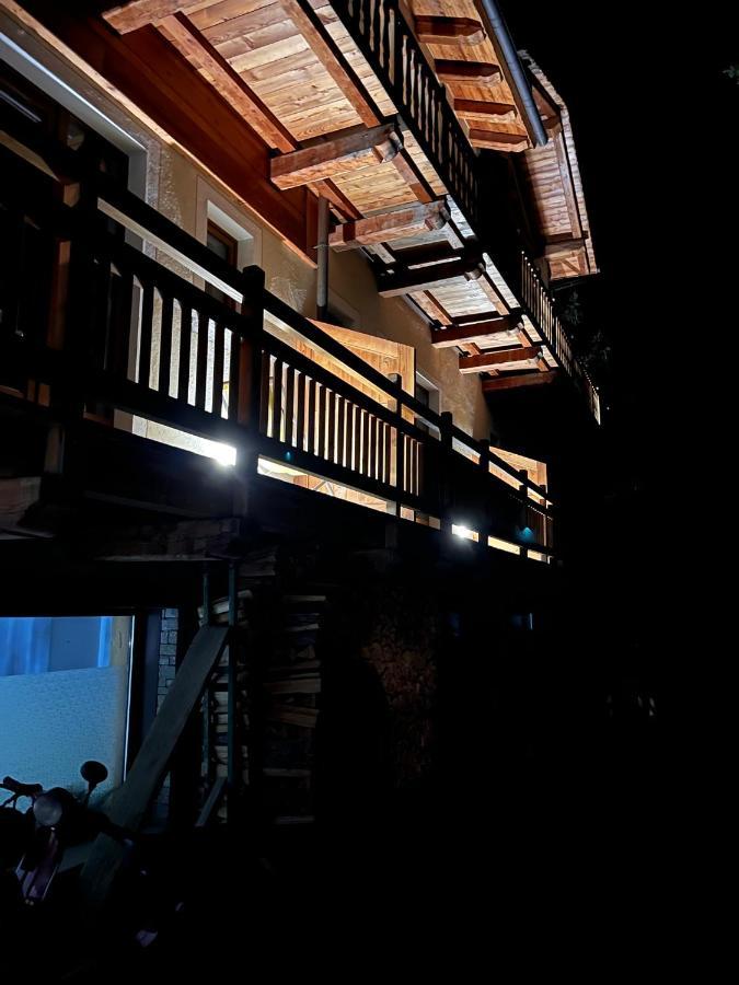 Chalet Allemand Oulx エクステリア 写真